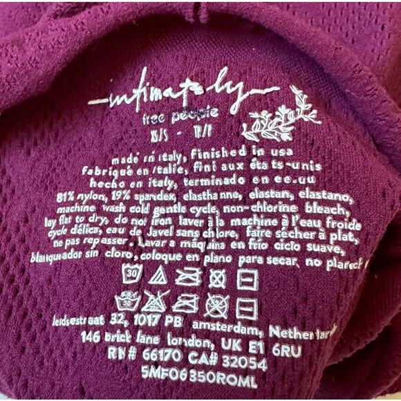 Intimately Free People Burgundy Cutout Mock Neck Long Sleeve Shirt Athletic - Picture 2 of 6